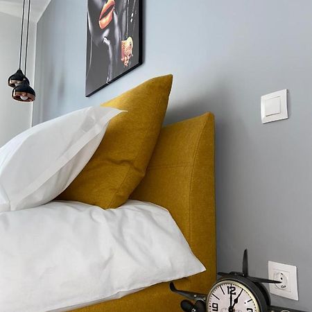Qualis Apartament Brassó Kültér fotó