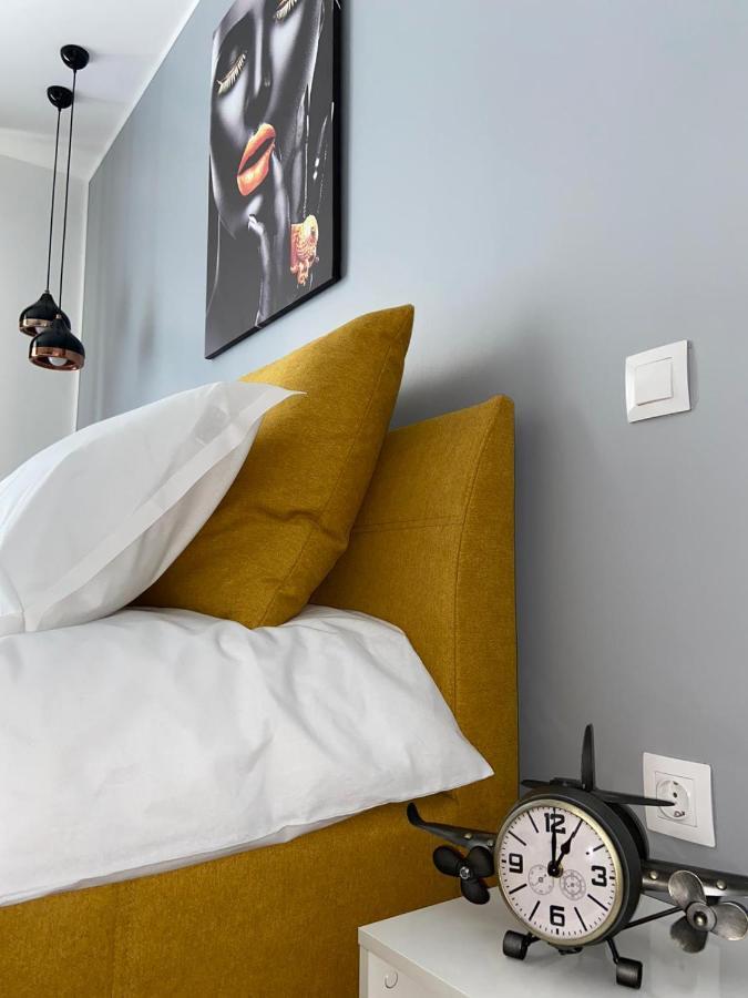 Qualis Apartament Brassó Kültér fotó